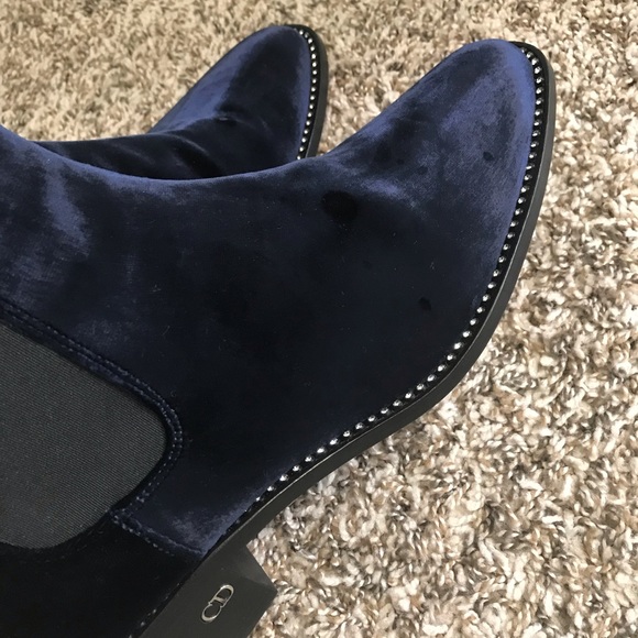 Christian Dior velvet boots - Picture 4 of 5